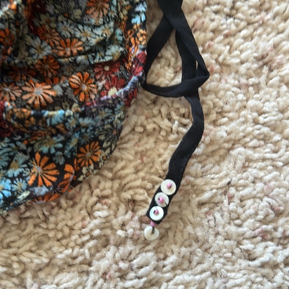 Free People Crop Floral Blouse Sz M NWT - Picture 3 of 3